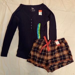 New pj long sleeve top and shorts set